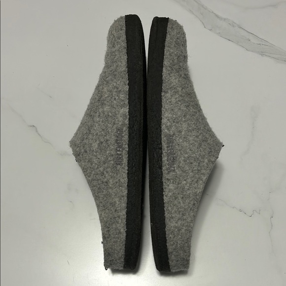 BIRKENSTOCK Gray Wool Slippers - Picture 4 of 5